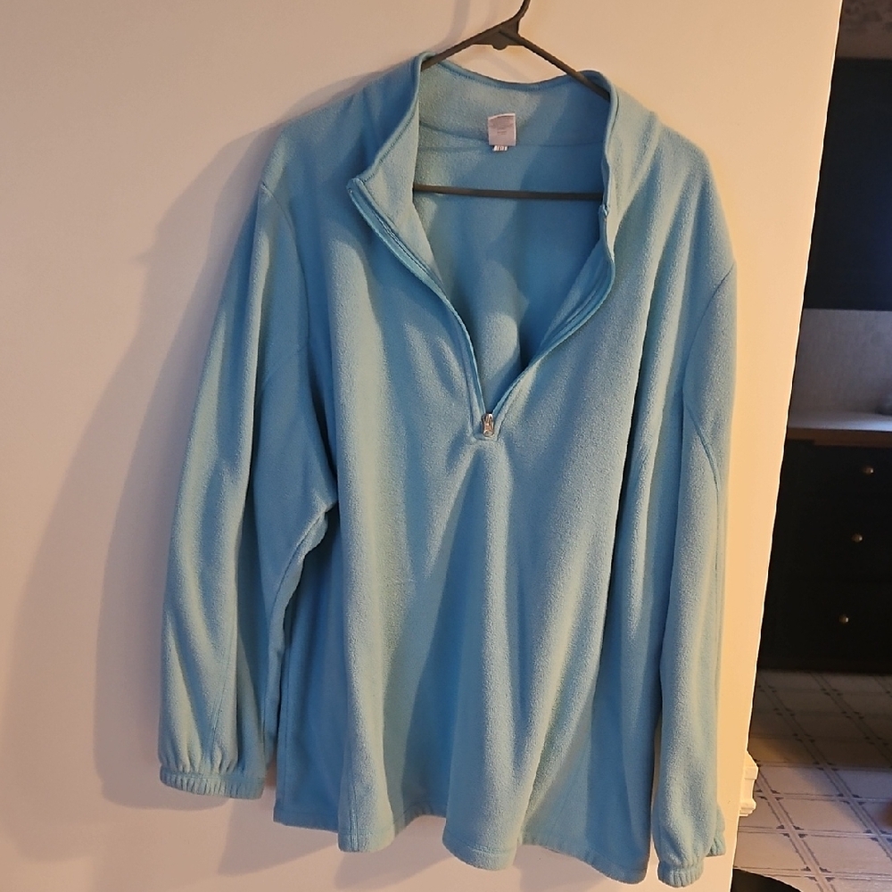Livi Active Light Blue Sweatshirt